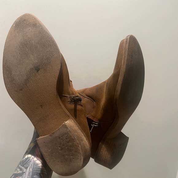 Madewell zip up leather booties - Picture 2 of 4